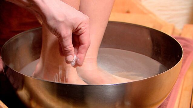 bath to treat fungus